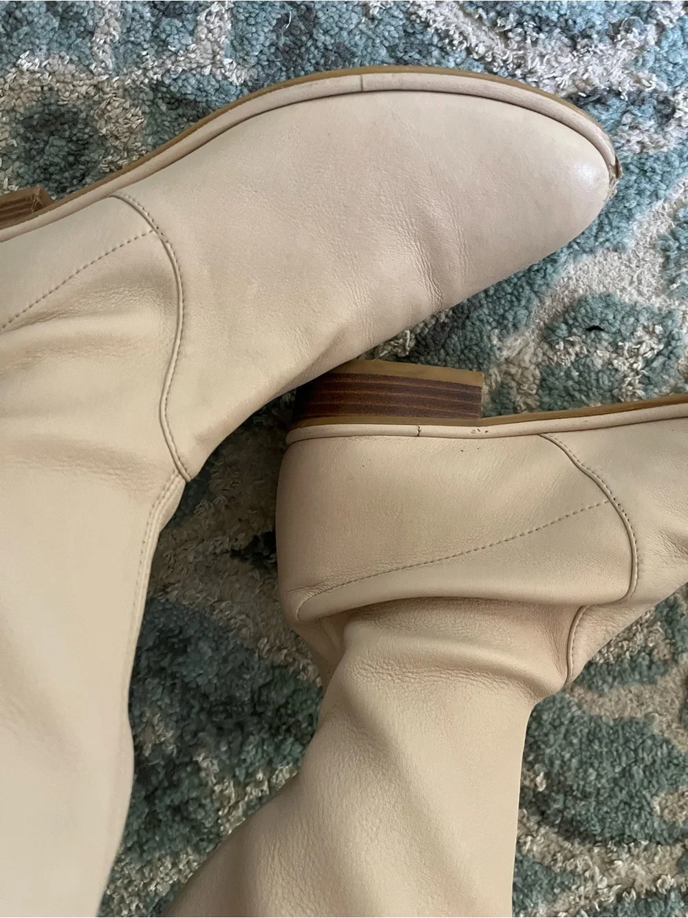 Stuart Weitzman Tall Beige Over-the-Knee Leather Boots - Picture 6 of 9